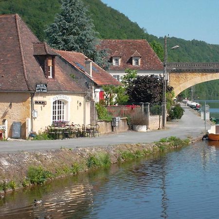 Готель Le Barrage Mauzac-et-Grand-Castang Екстер'єр фото